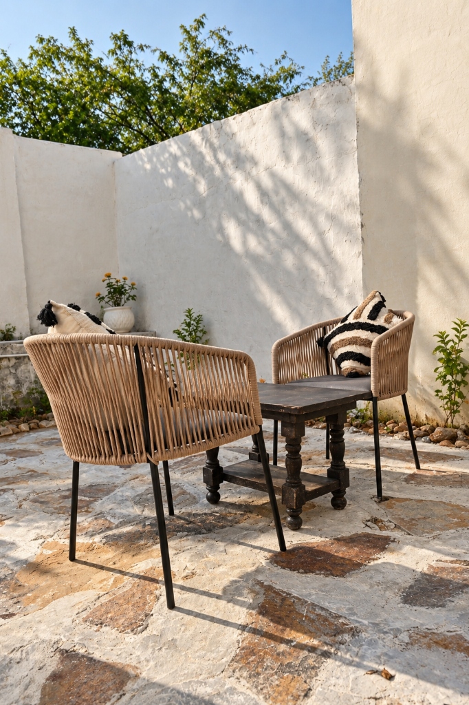 Rahvaas Villa Sun-Dappled Garden Sit-Out
